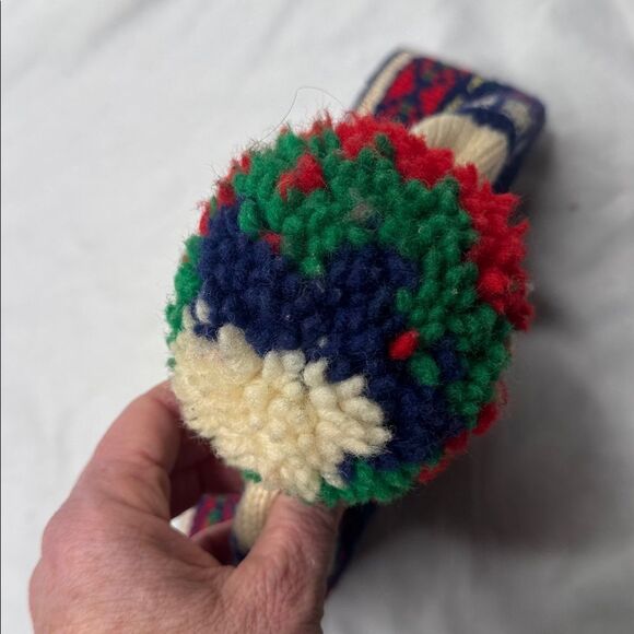 Vintage Heads Up Knit Ski Hat Beanie 100% Wool by L. Quest  Vintage L.Quest Smith 1970’s 100% Wool Pom Pom Hat.